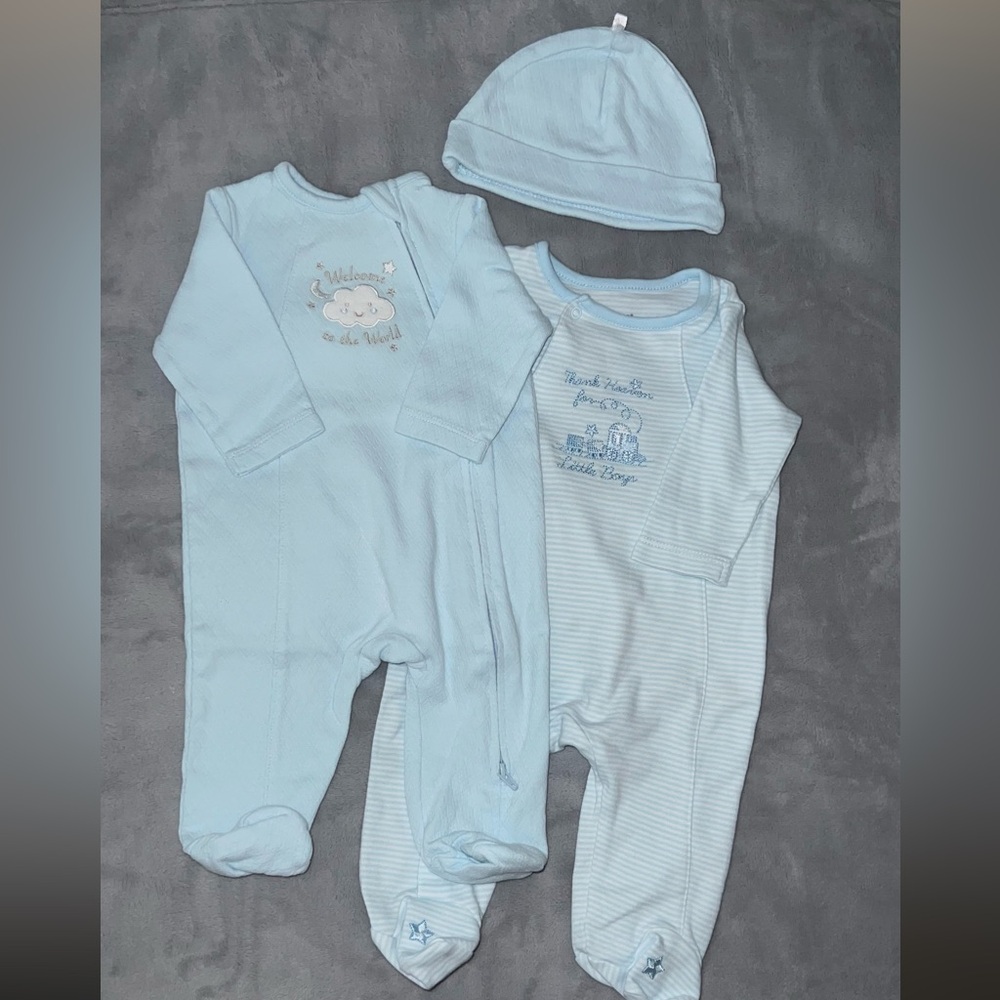 Baby footies